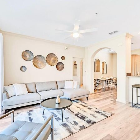Bright 2Br Condo With Pool And Hot Tub - Near Disney! Orlando Dış mekan fotoğraf