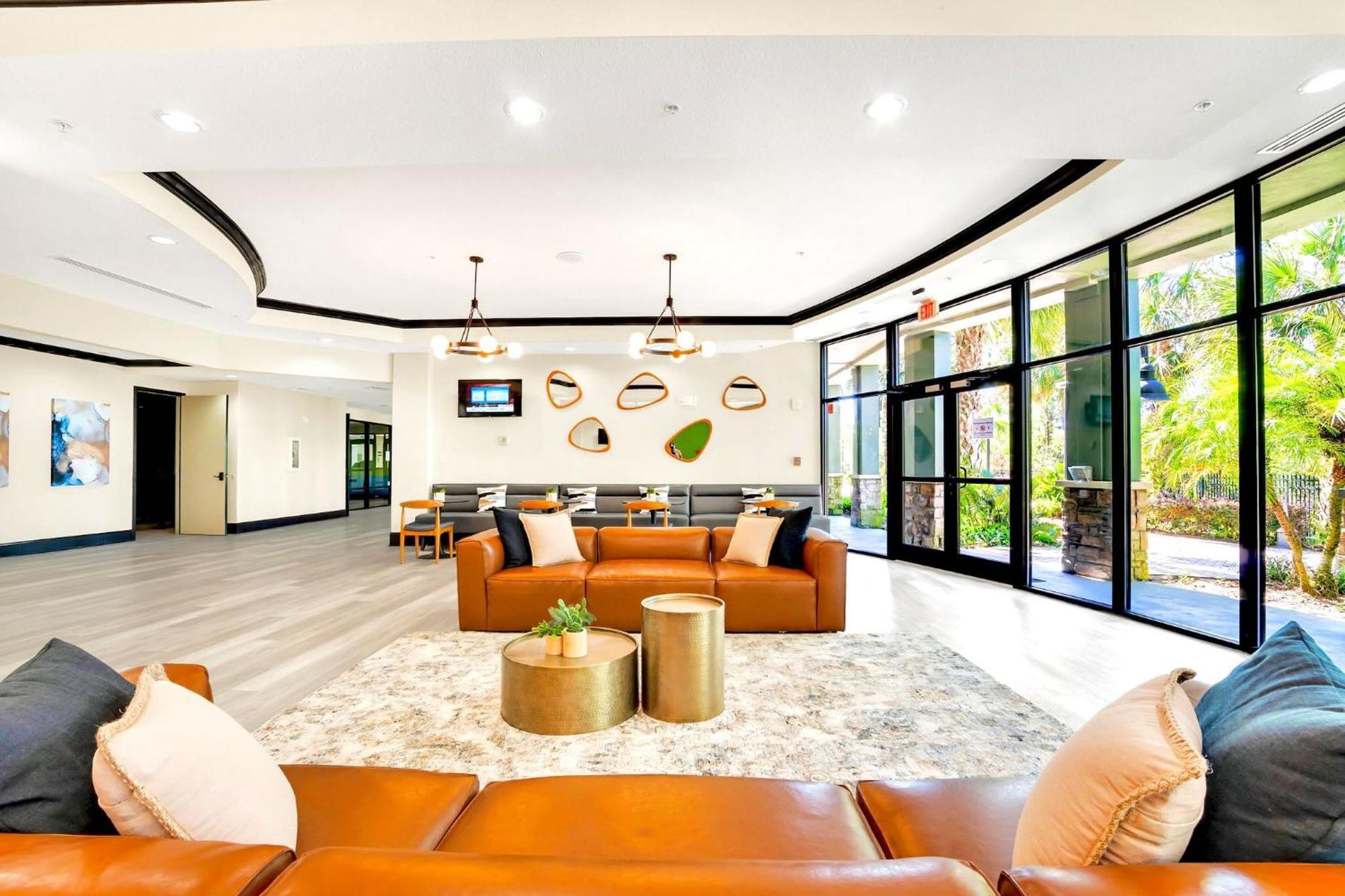 Bright 2Br Condo With Pool And Hot Tub - Near Disney! Orlando Dış mekan fotoğraf